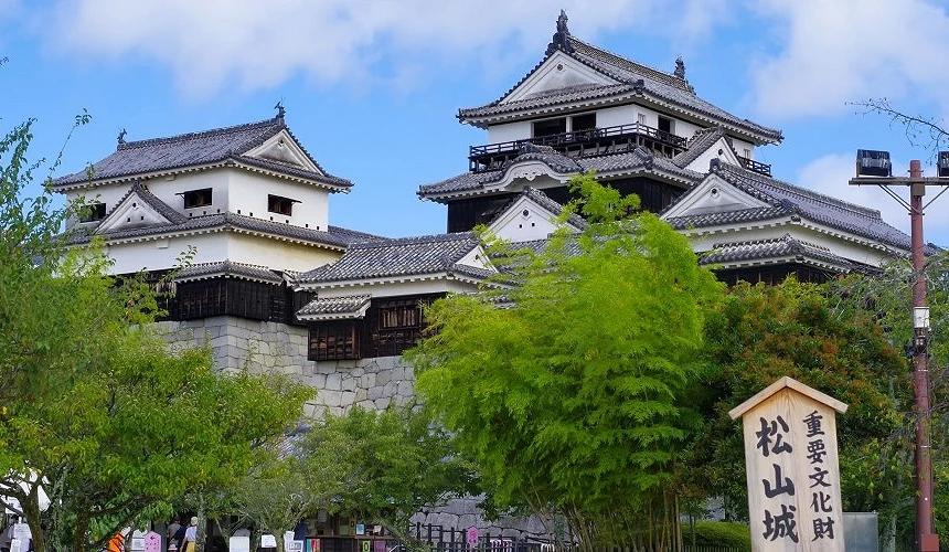 四国冬日秘境温泉六日游｜祖谷蔓桥・仁淀川蓝・道后温泉经典路线
